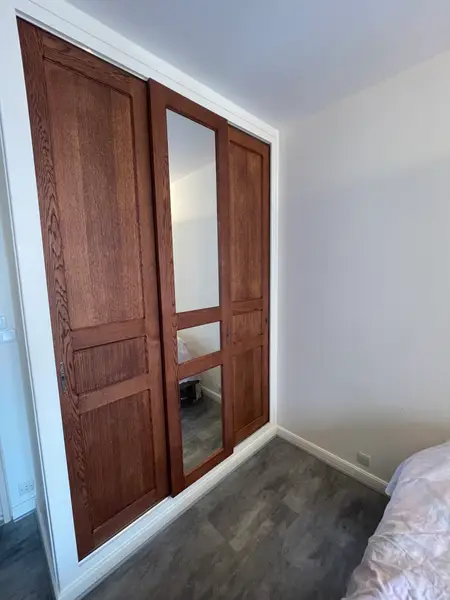 Portes de dressing coulissantes en chêne